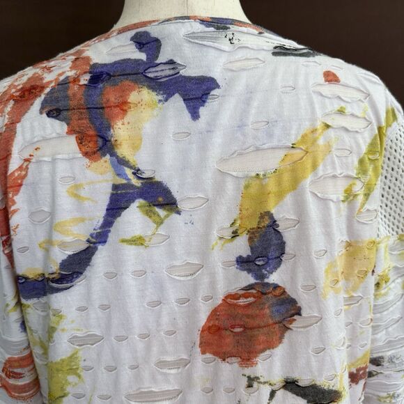 Ali Miles Tunic Top MEDIUM Distressed Abstract Spatter White Mesh Accents - Picture 7 of 9